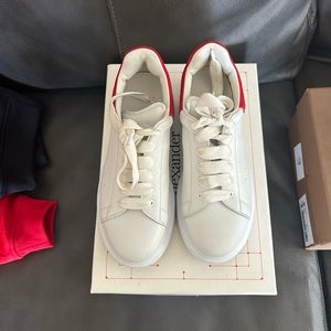 Boys Alexander McQueen sneakers